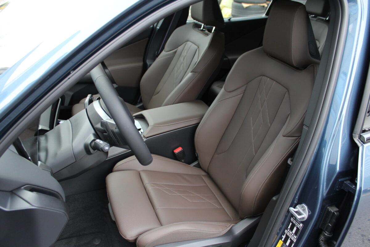 Fotografie vozu - klik pro zvětšení