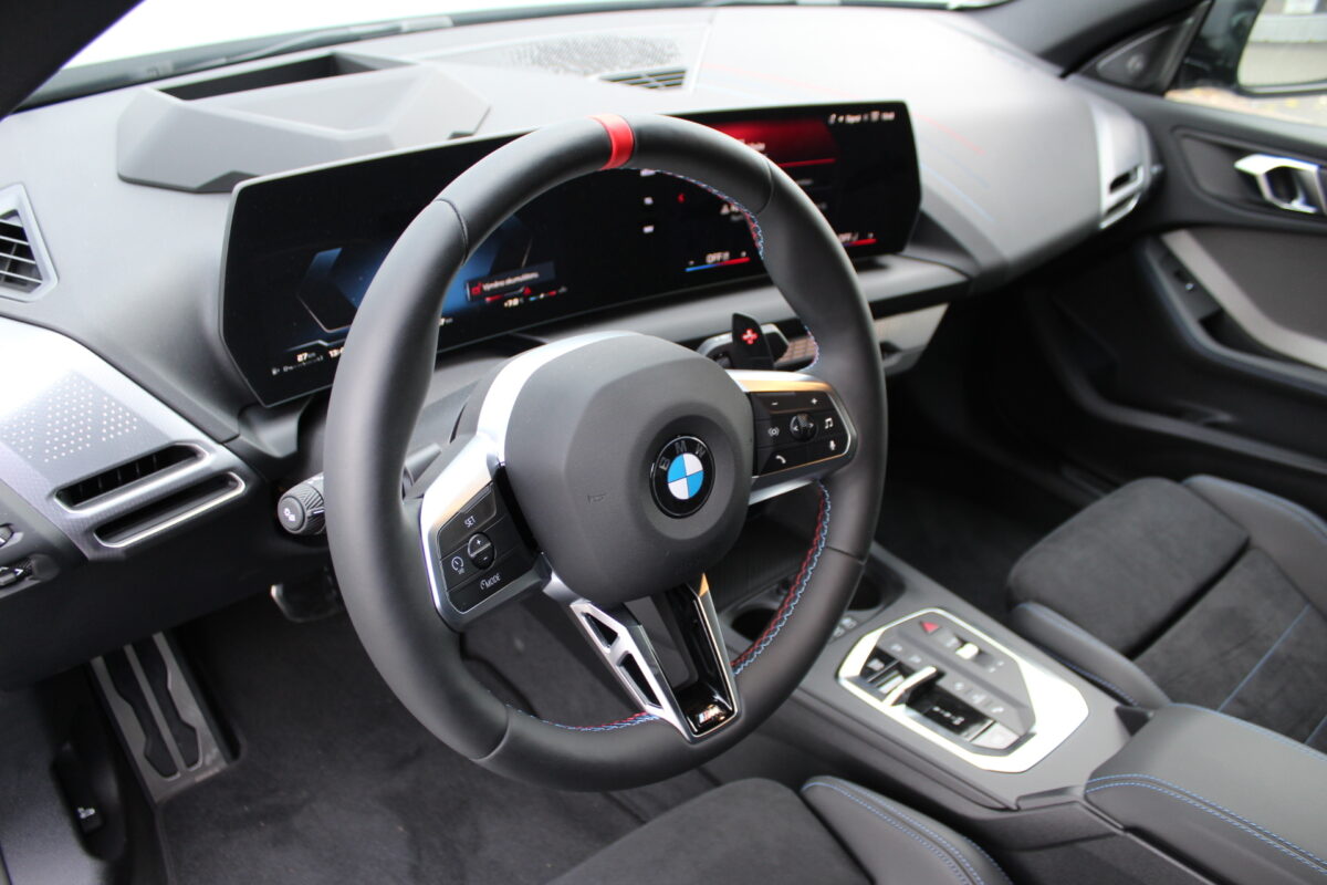 Fotografie vozu - klik pro zvětšení