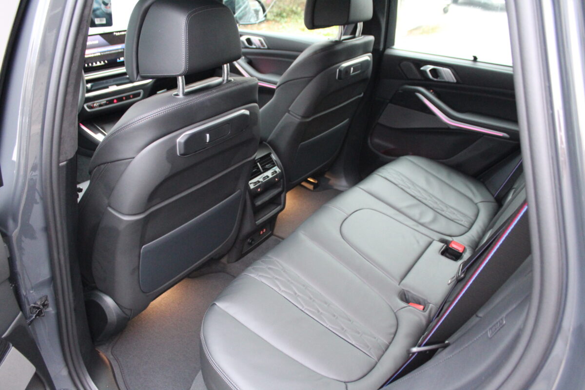 Fotografie vozu - klik pro zvětšení