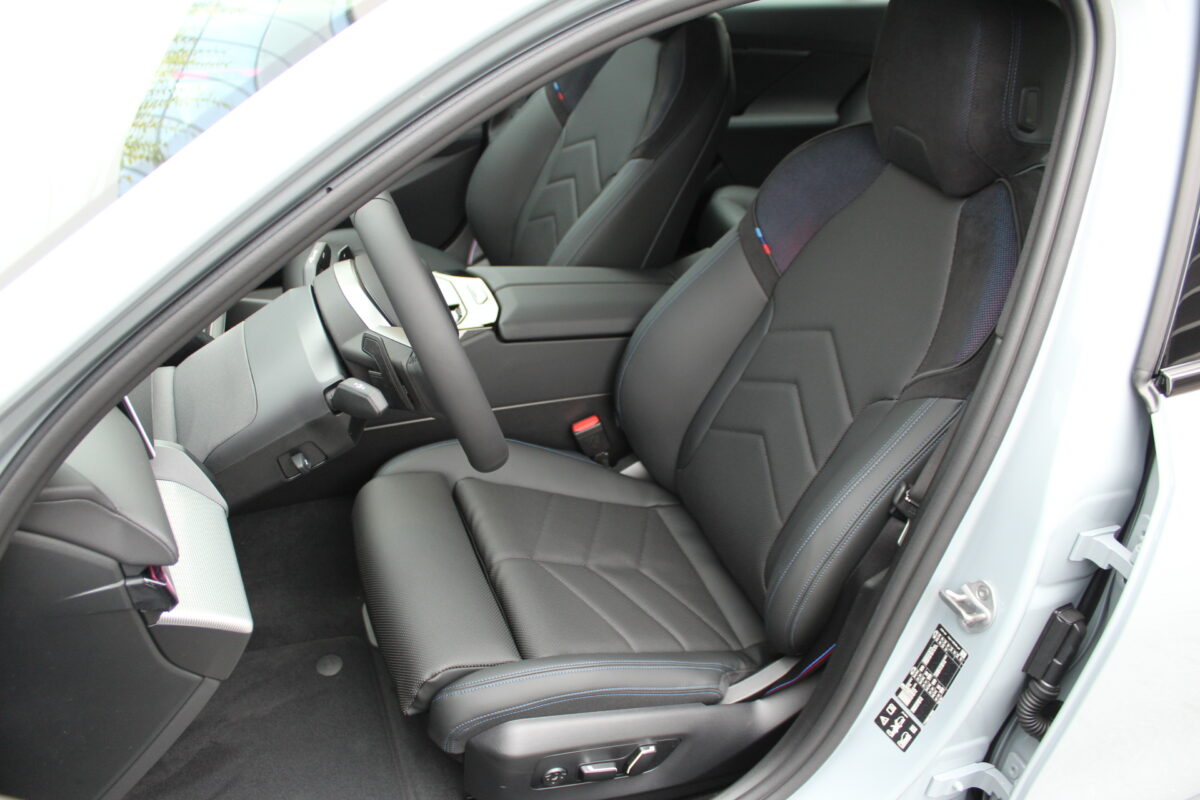 Fotografie vozu - klik pro zvětšení