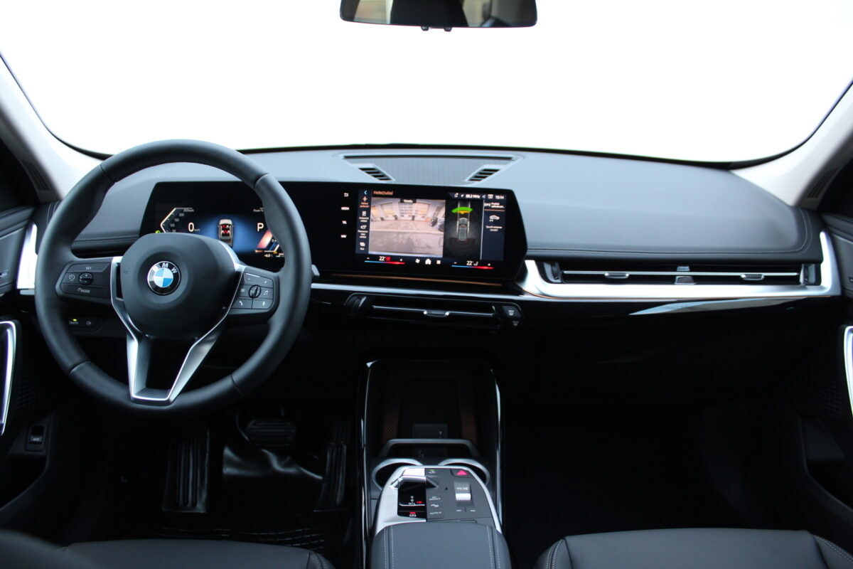 Fotografie vozu - klik pro zvětšení