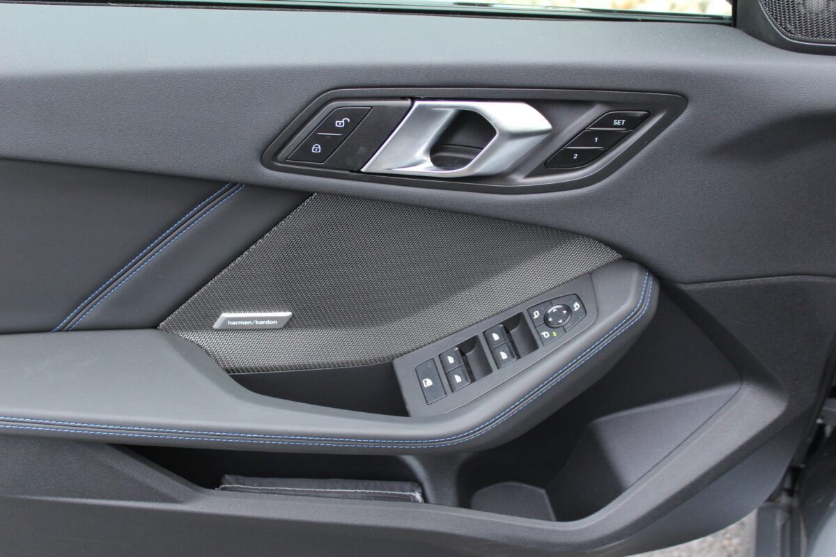 Fotografie vozu - klik pro zvětšení