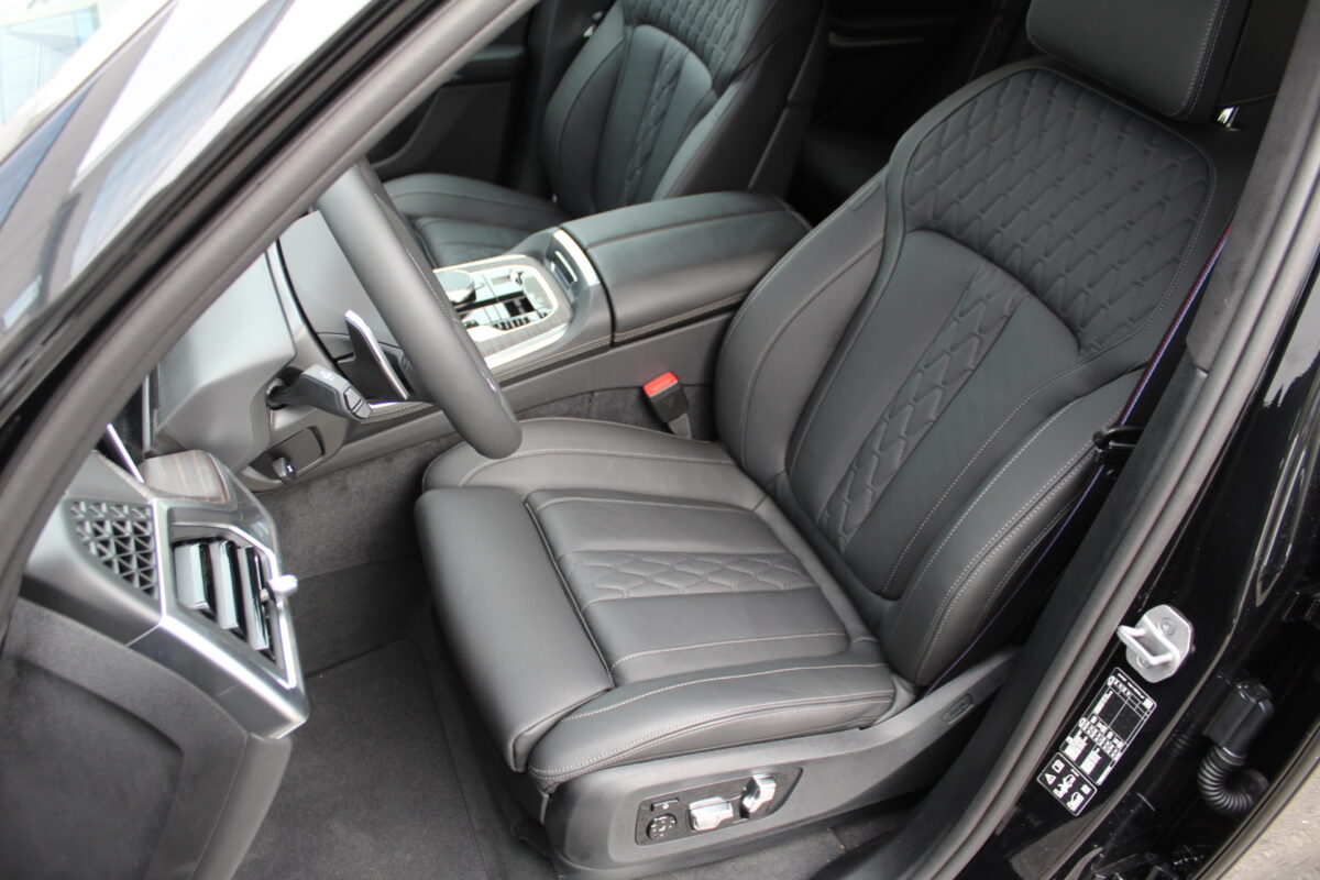 Fotografie vozu - klik pro zvětšení