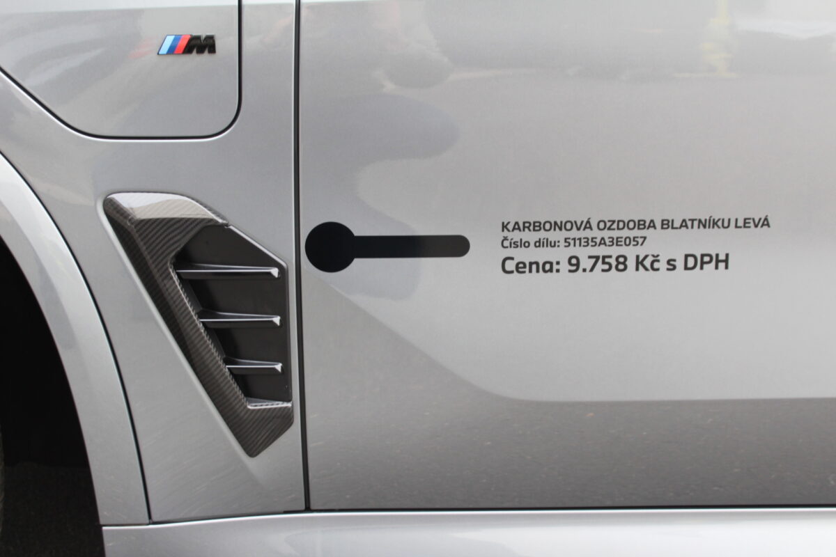 Fotografie vozu - klik pro zvětšení