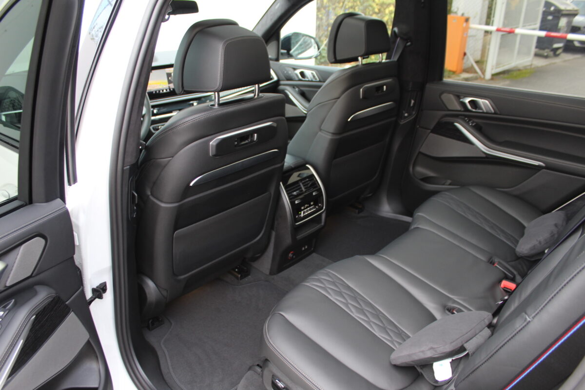 Fotografie vozu - klik pro zvětšení