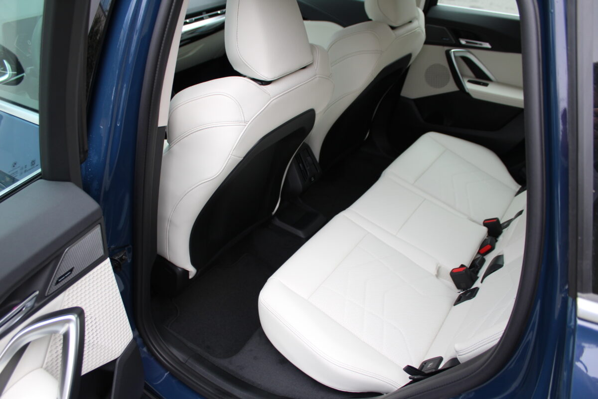 Fotografie vozu - klik pro zvětšení