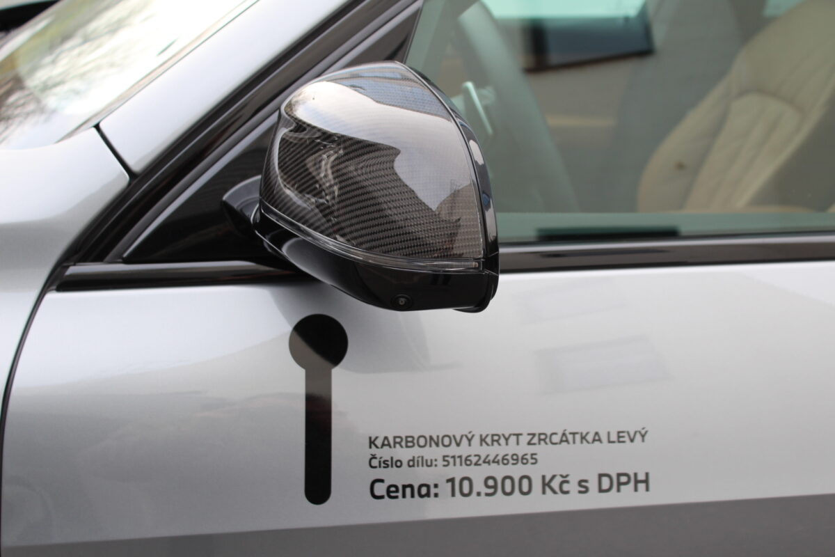 Fotografie vozu - klik pro zvětšení