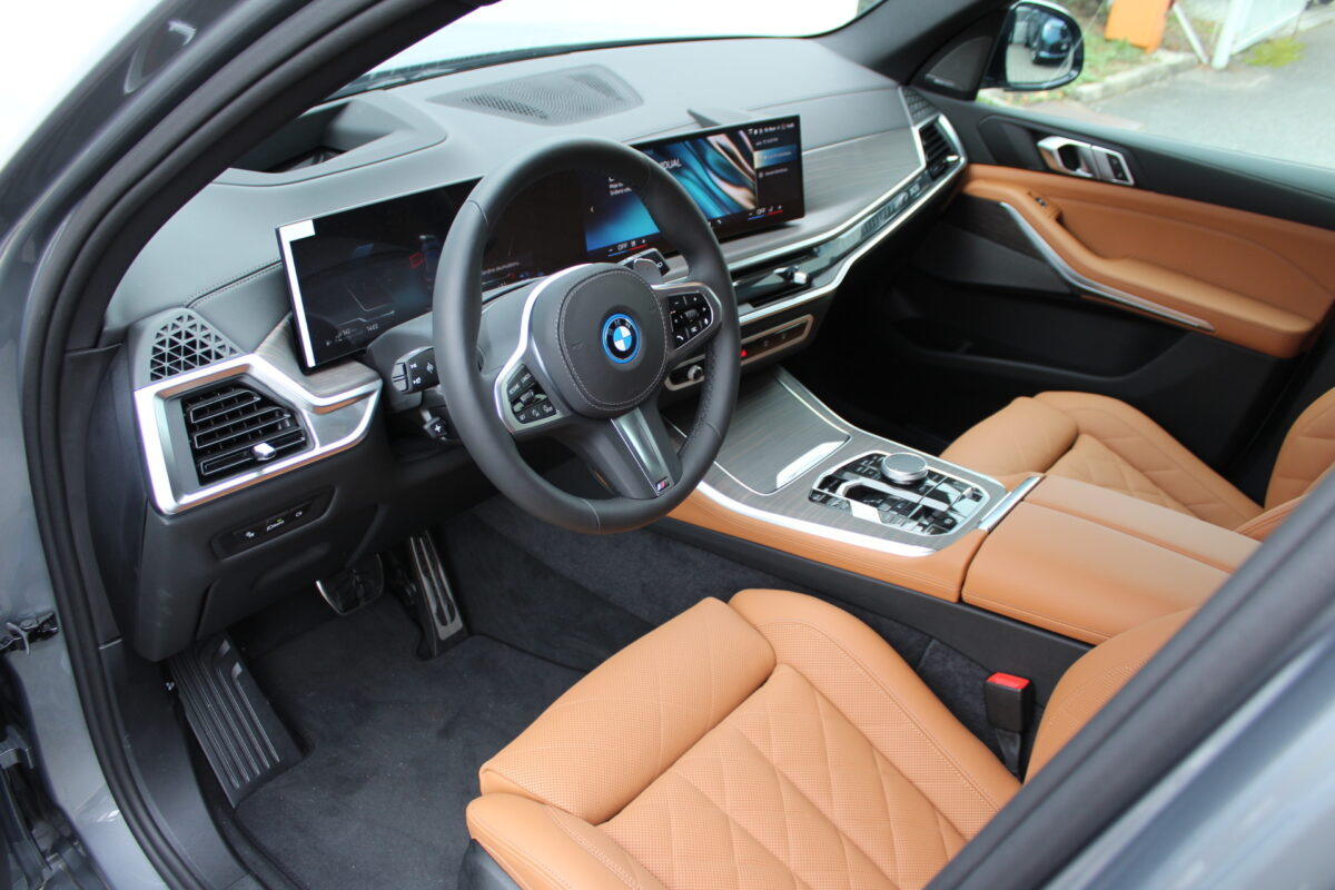 Fotografie vozu - klik pro zvětšení