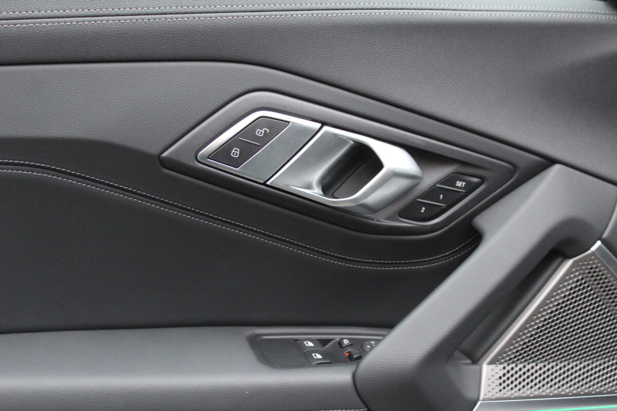 Fotografie vozu - klik pro zvětšení