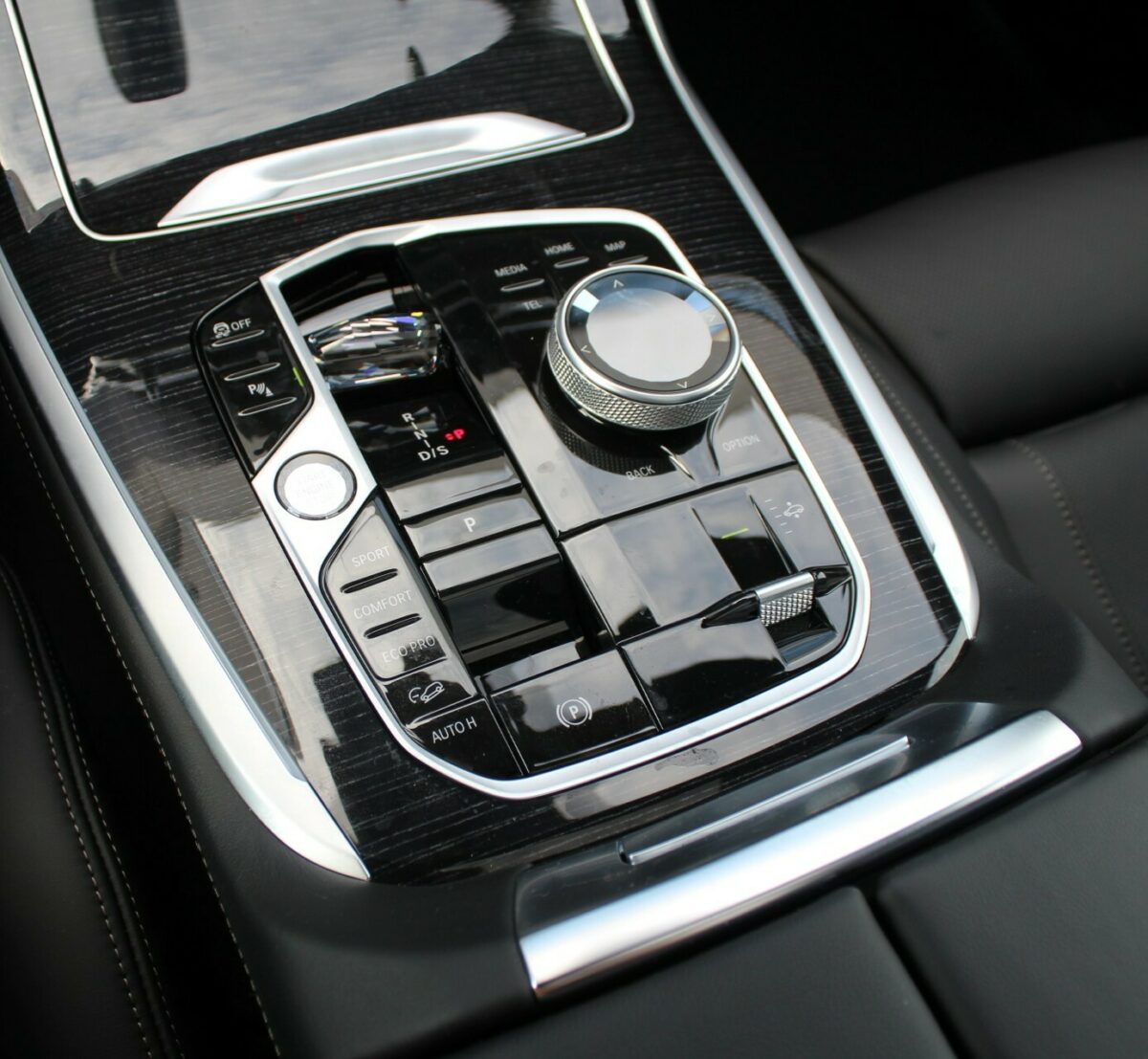 Fotografie vozu - klik pro zvětšení