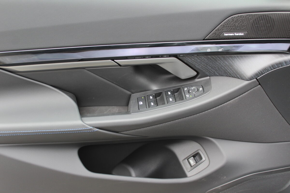 Fotografie vozu - klik pro zvětšení