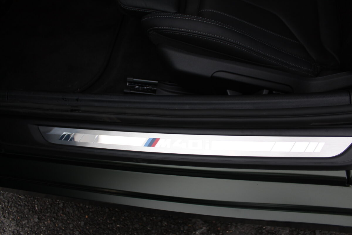 Fotografie vozu - klik pro zvětšení