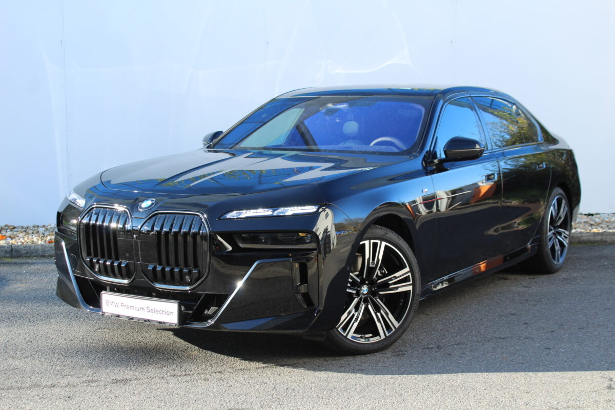 Fotografie vozu - klik pro zvětšení