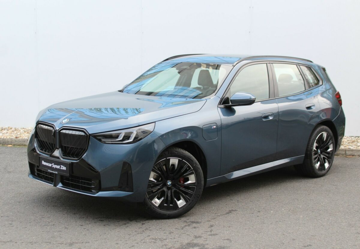 Fotografie vozu - klik pro zvětšení