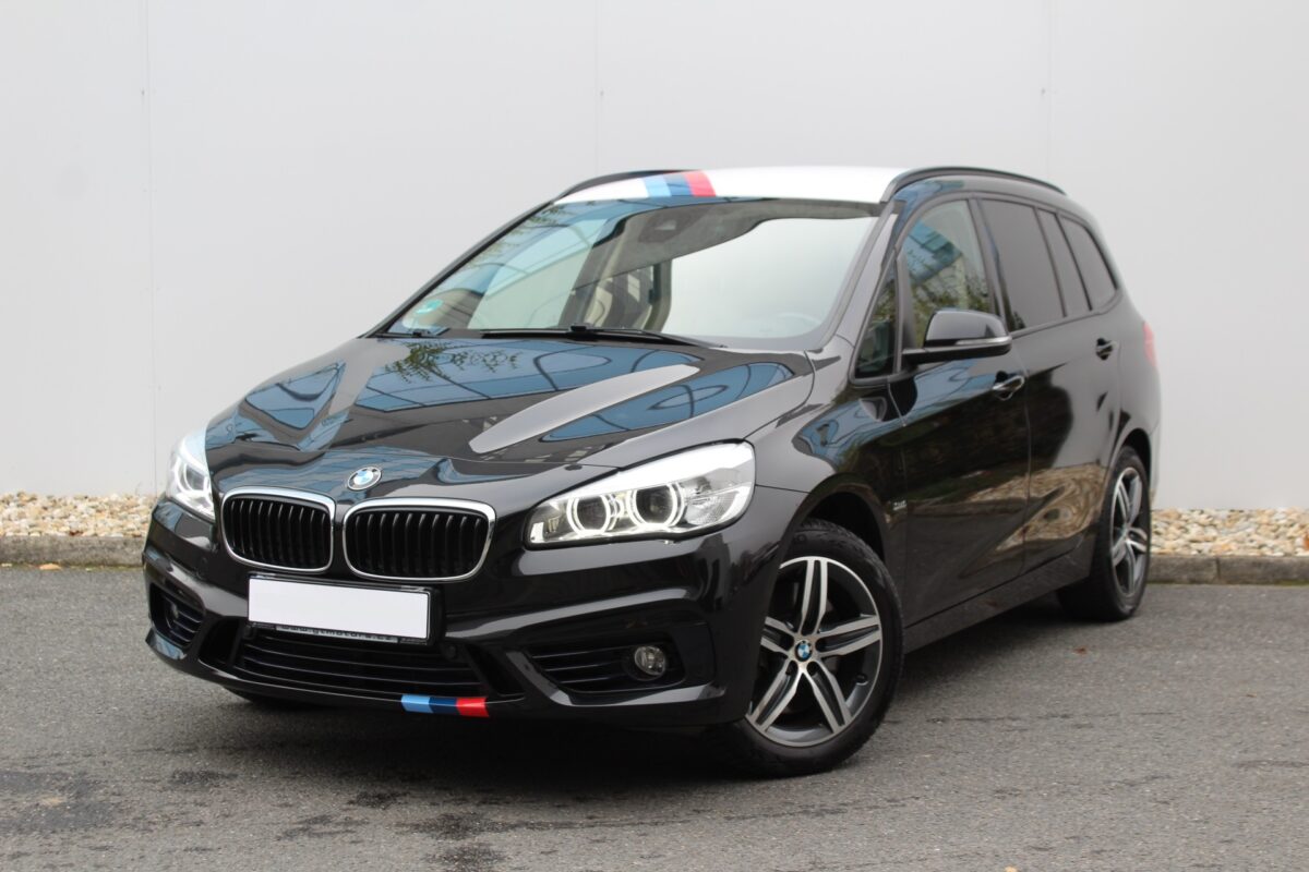 Fotografie vozu - klik pro zvětšení