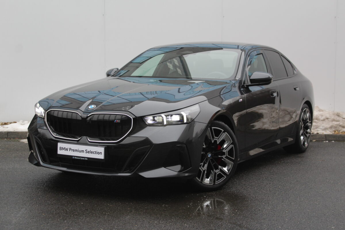 Fotografie vozu - klik pro zvětšení