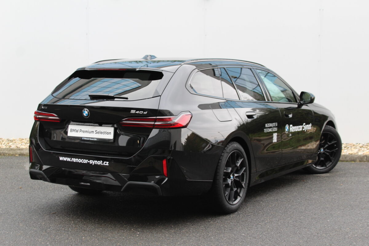 Fotografie vozu - klik pro zvětšení