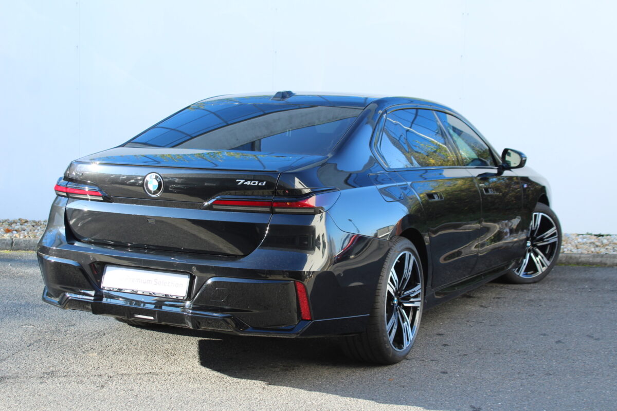 Fotografie vozu - klik pro zvětšení