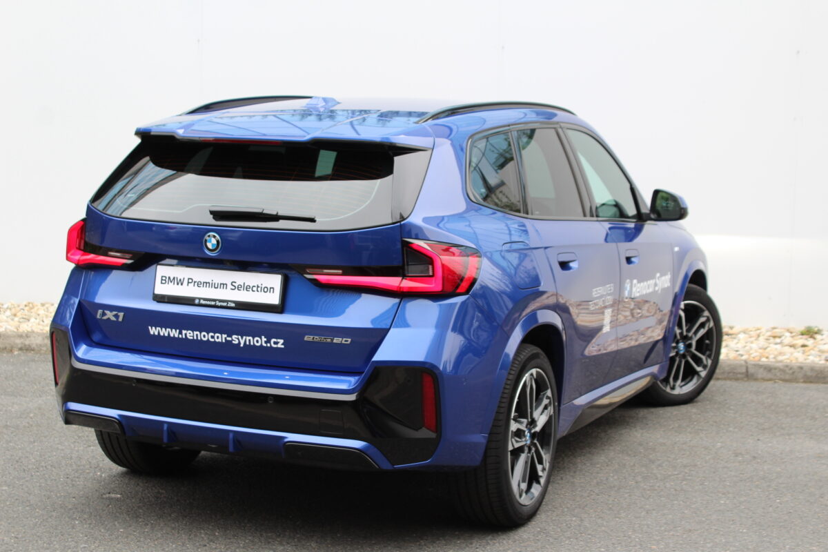 Fotografie vozu - klik pro zvětšení