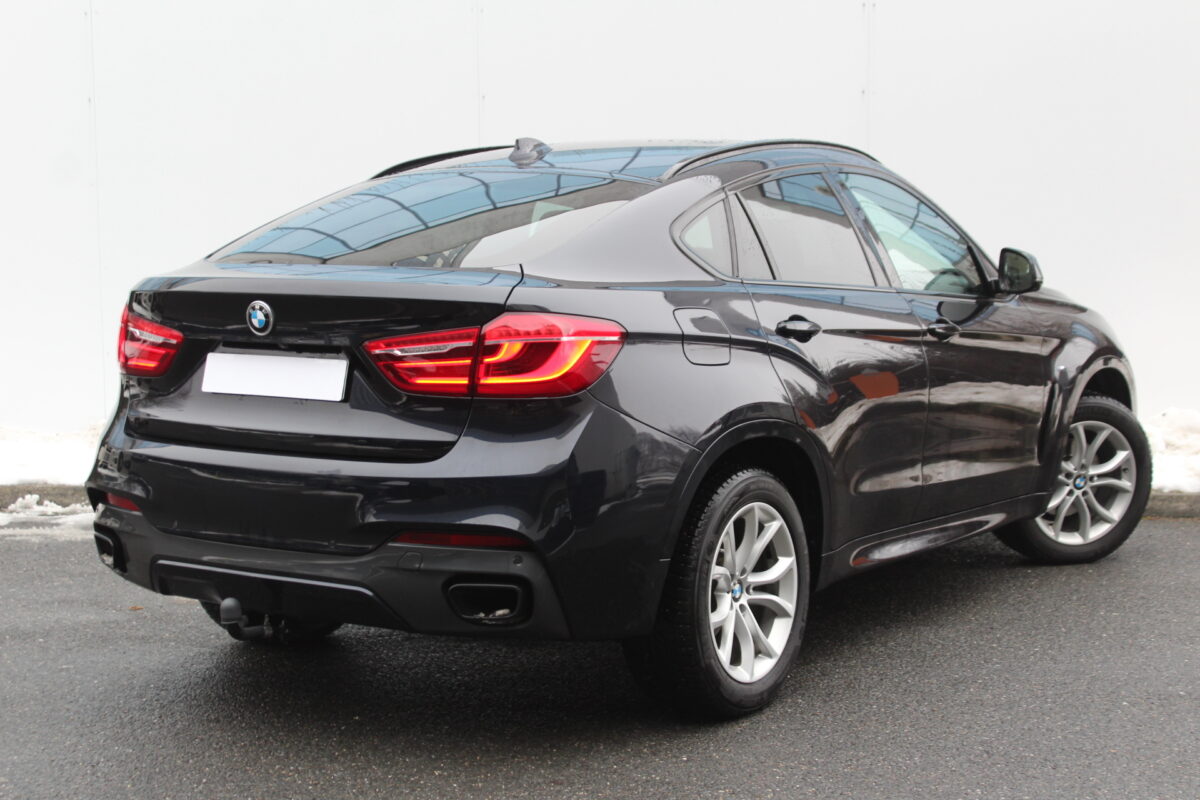 Fotografie vozu - klik pro zvětšení