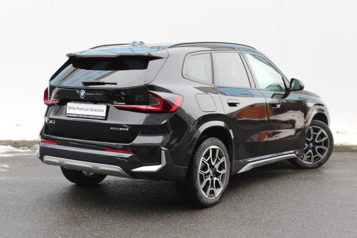 Fotografie vozu - klik pro zvětšení