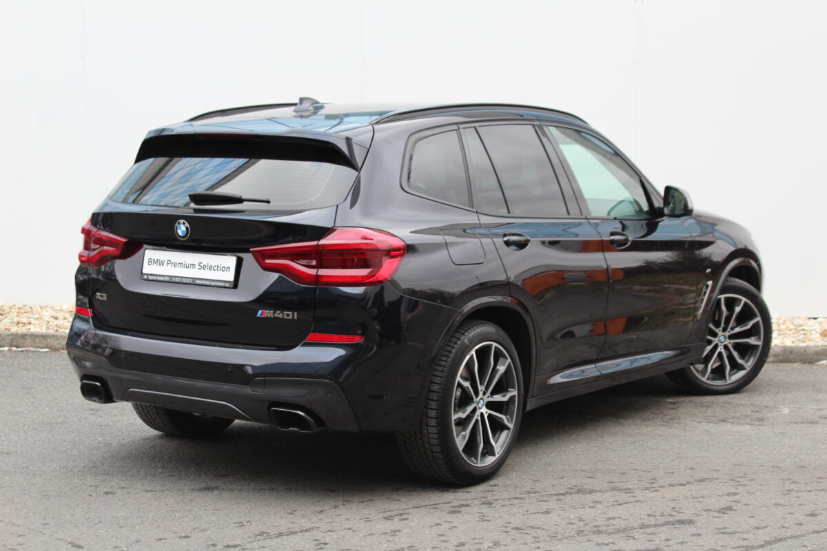 Fotografie vozu - klik pro zvětšení