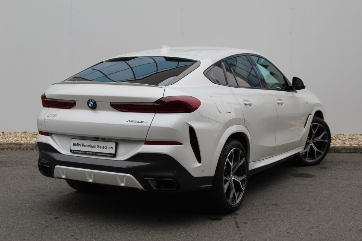 Fotografie vozu - klik pro zvětšení