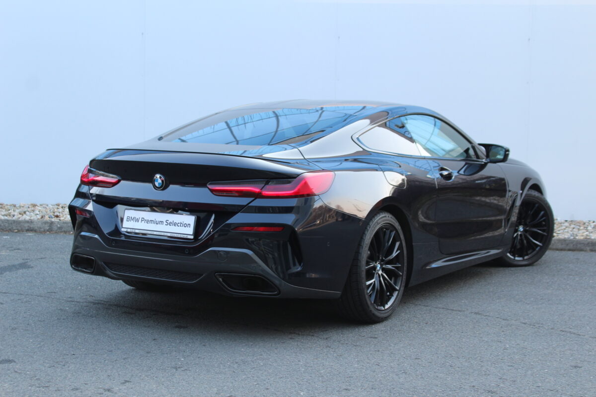 Fotografie vozu - klik pro zvětšení