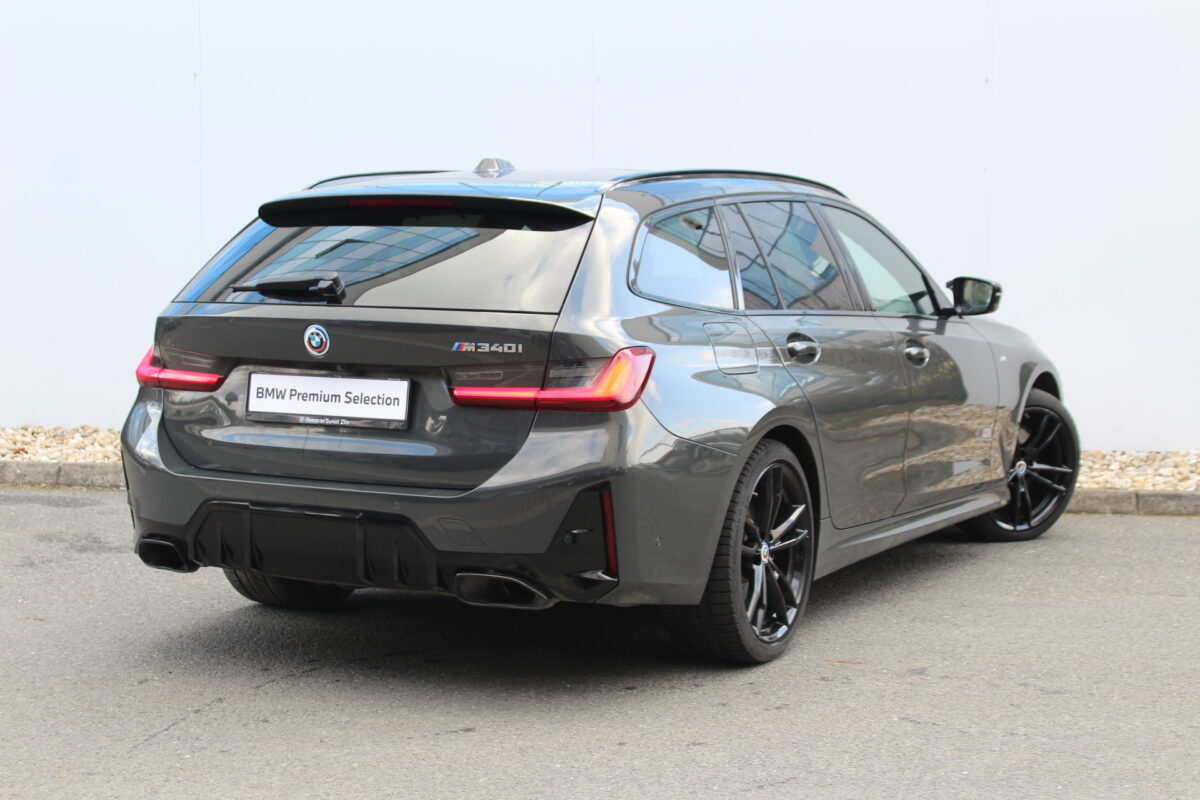 Fotografie vozu - klik pro zvětšení