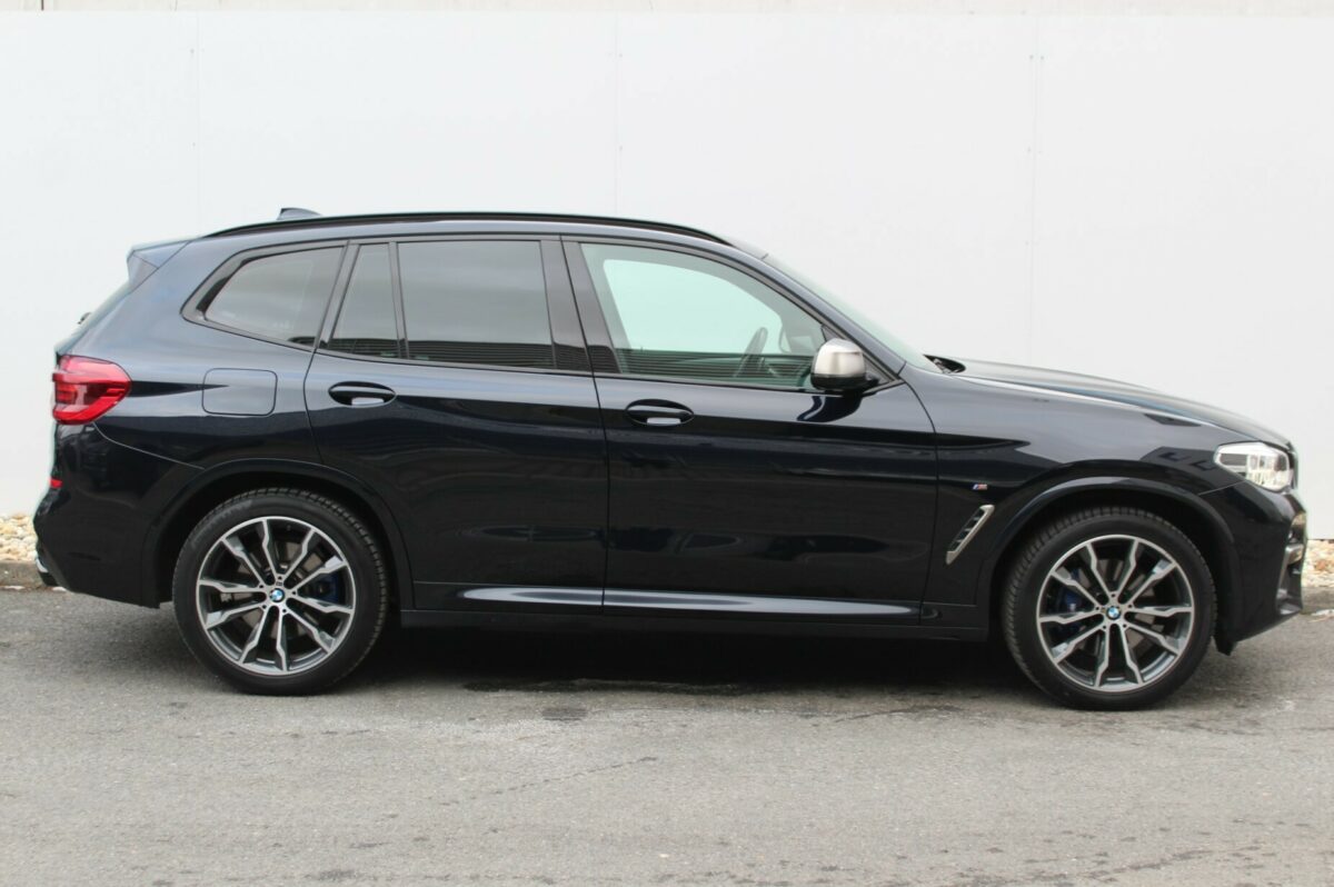 Fotografie vozu - klik pro zvětšení