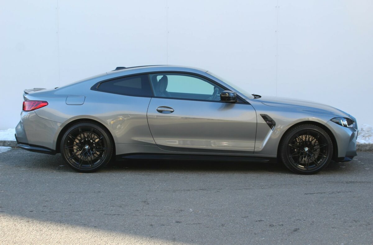 Fotografie vozu - klik pro zvětšení