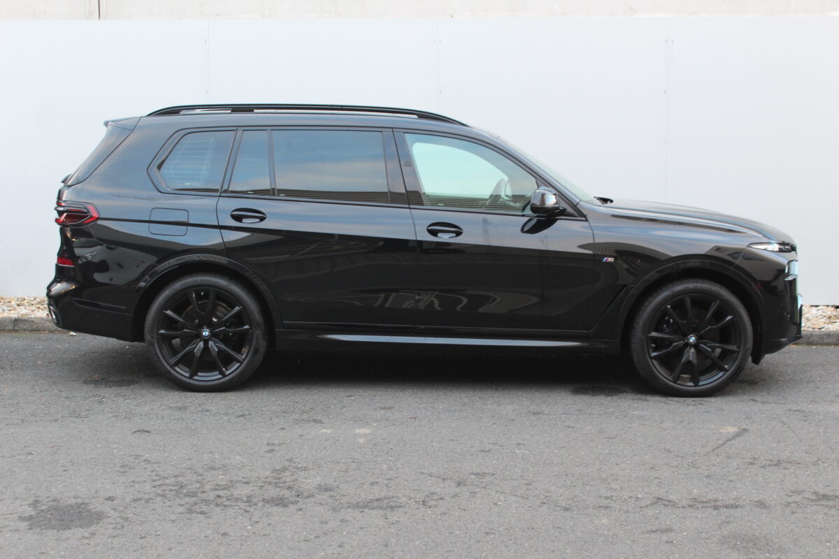 Fotografie vozu - klik pro zvětšení