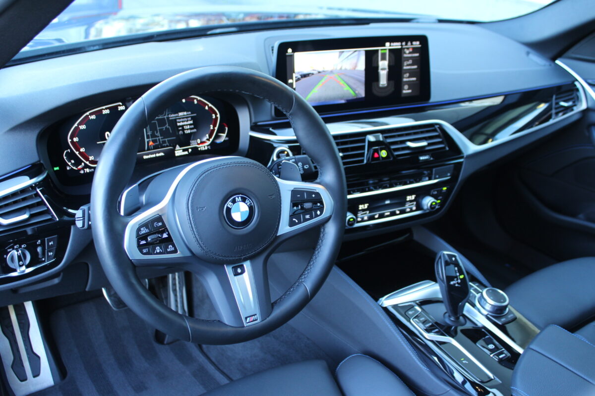 Fotografie vozu - klik pro zvětšení