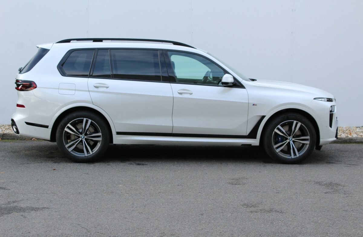 Fotografie vozu - klik pro zvětšení