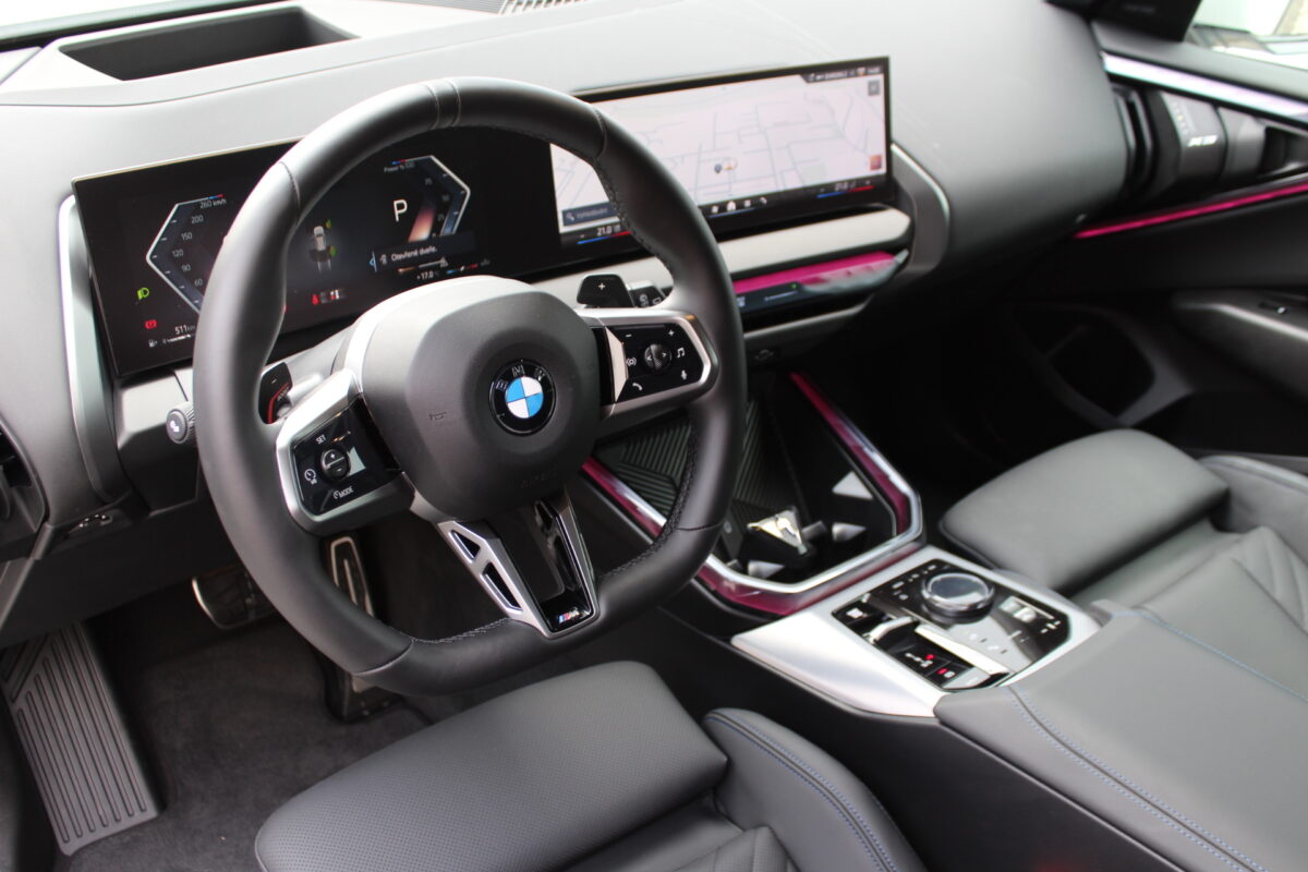 Fotografie vozu - klik pro zvětšení