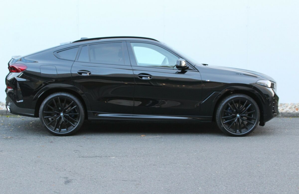 Fotografie vozu - klik pro zvětšení