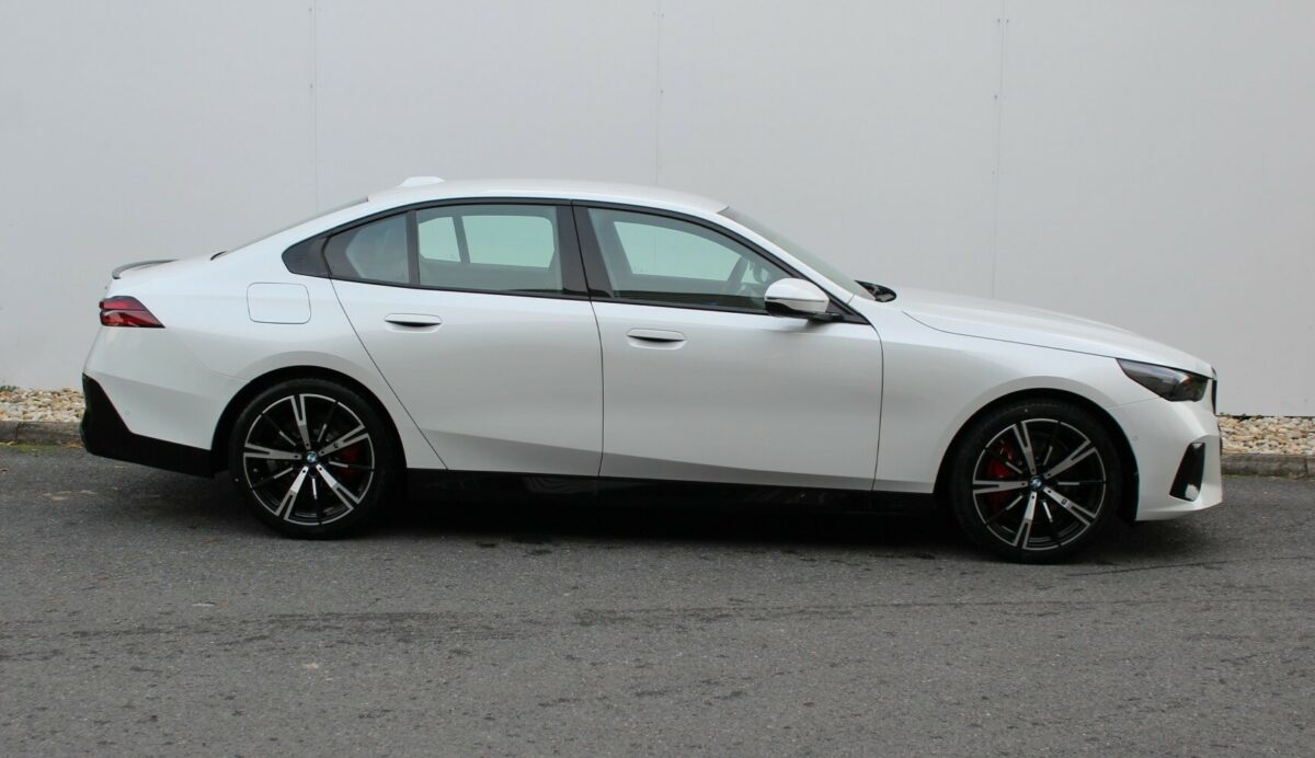 Fotografie vozu - klik pro zvětšení