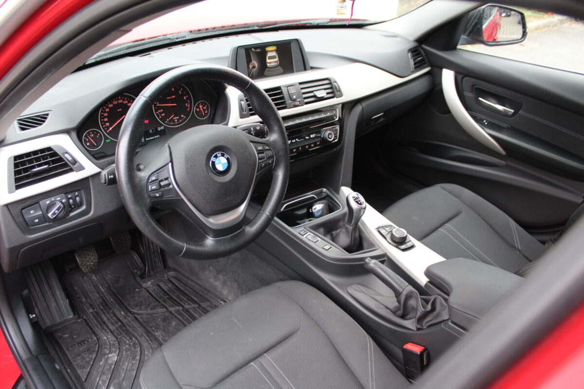 Fotografie vozu - klik pro zvětšení