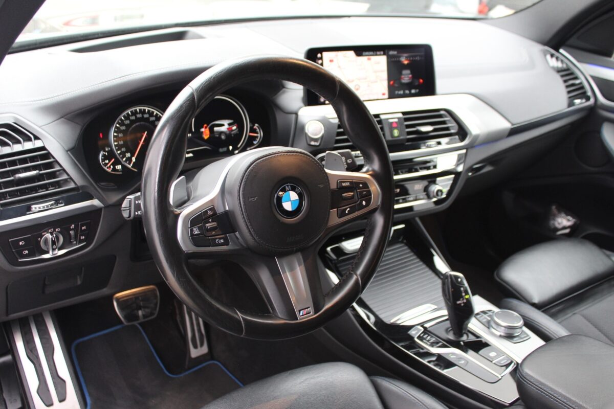 Fotografie vozu - klik pro zvětšení