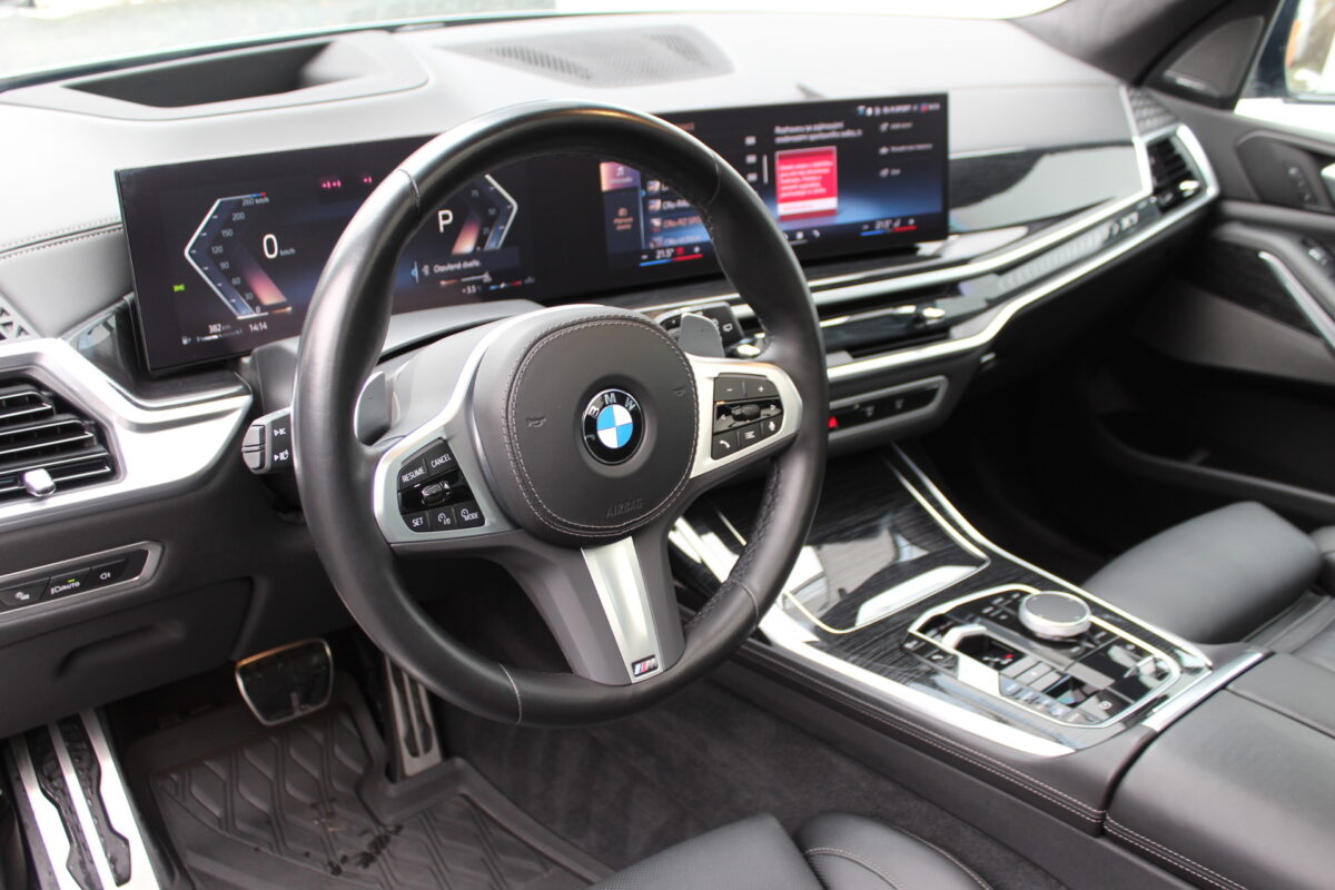 Fotografie vozu - klik pro zvětšení