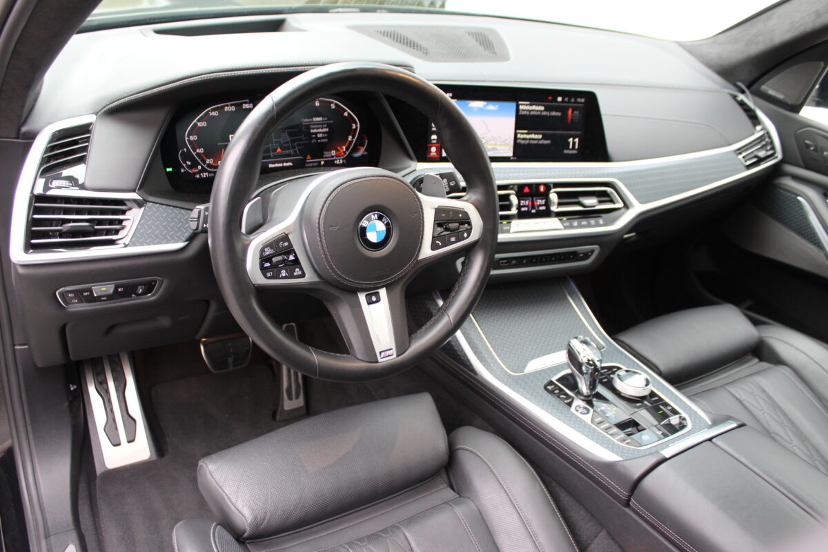 Fotografie vozu - klik pro zvětšení