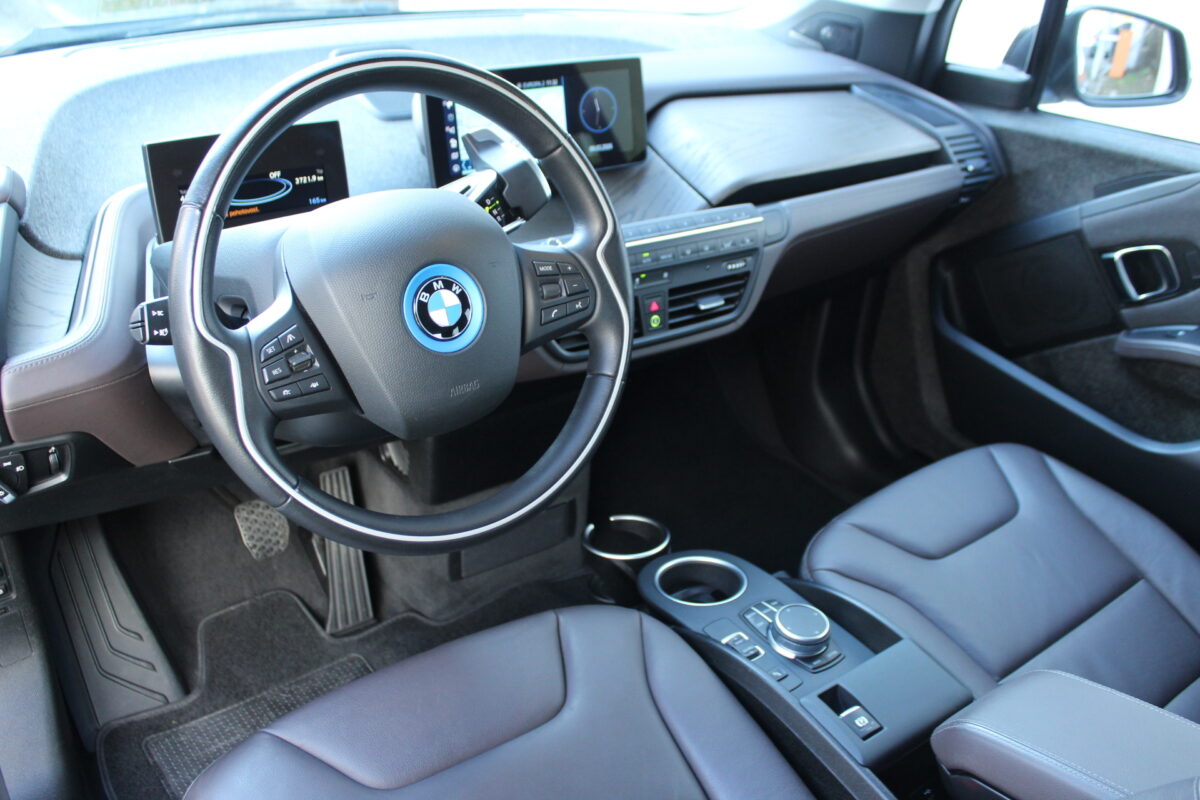 Fotografie vozu - klik pro zvětšení