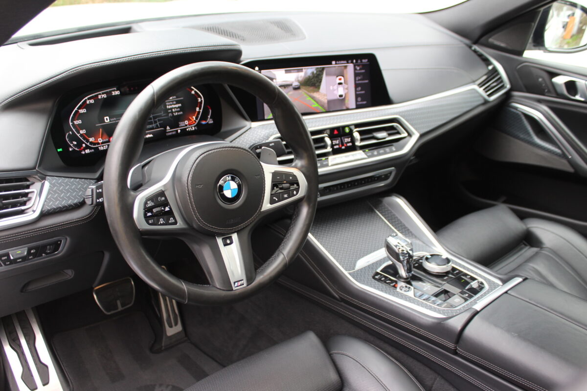 Fotografie vozu - klik pro zvětšení