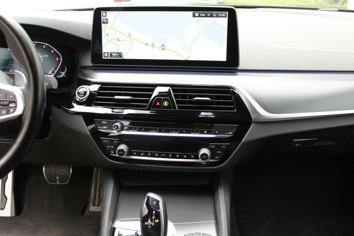 Fotografie vozu - klik pro zvětšení