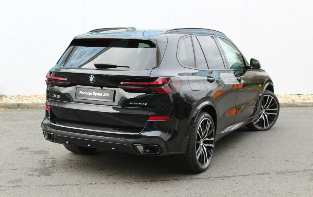 Fotografie vozu - klik pro zvětšení