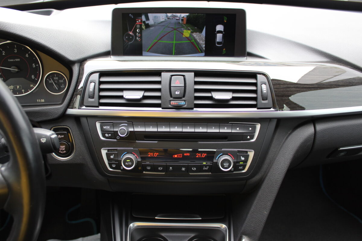 Fotografie vozu - klik pro zvětšení