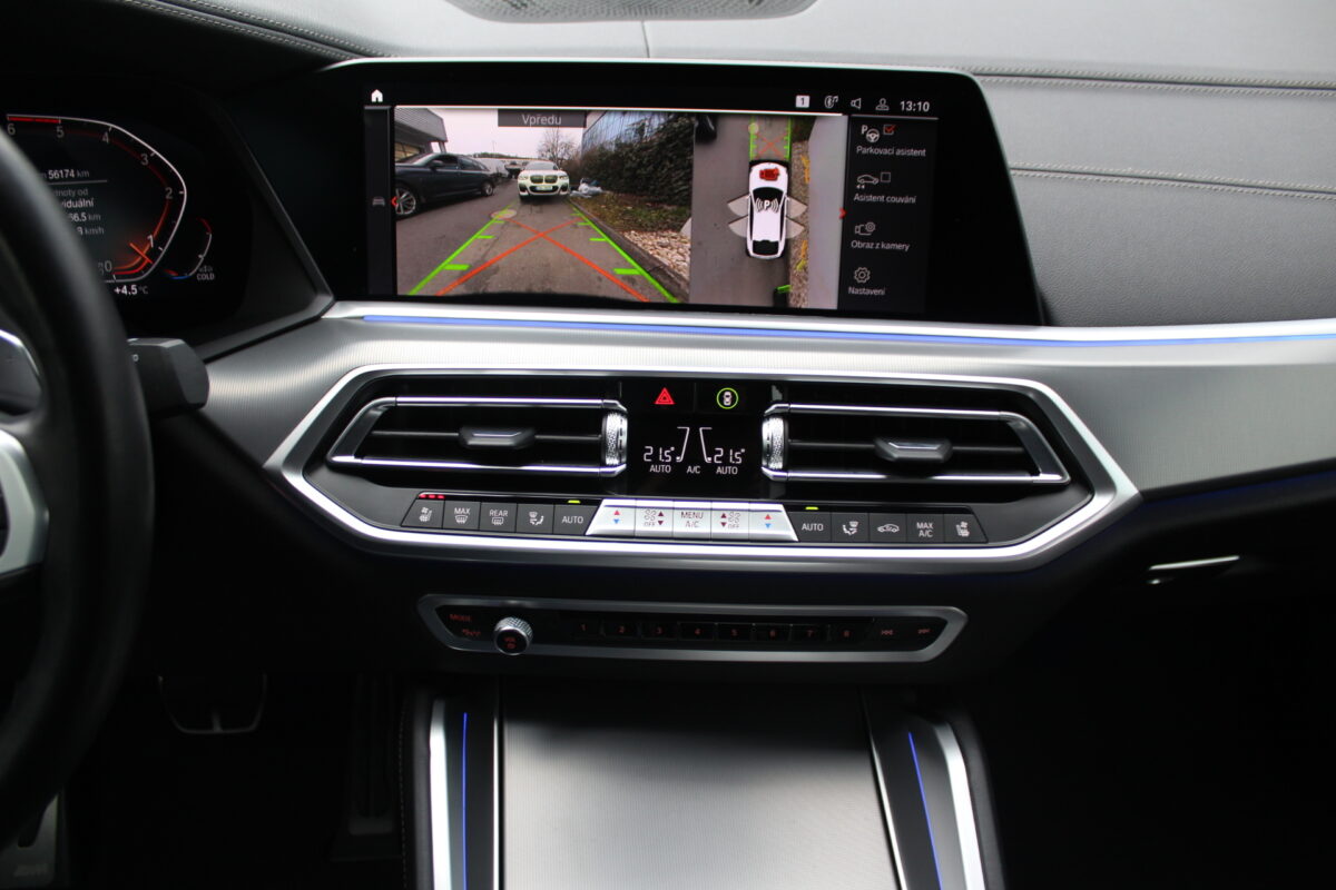 Fotografie vozu - klik pro zvětšení