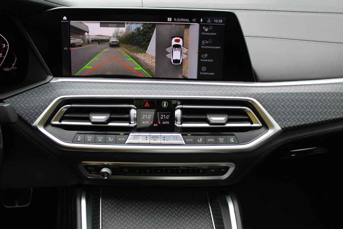 Fotografie vozu - klik pro zvětšení