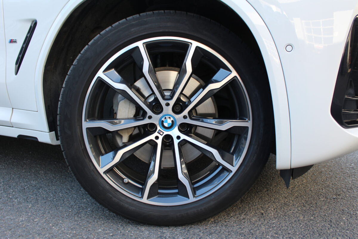 Fotografie vozu - klik pro zvětšení