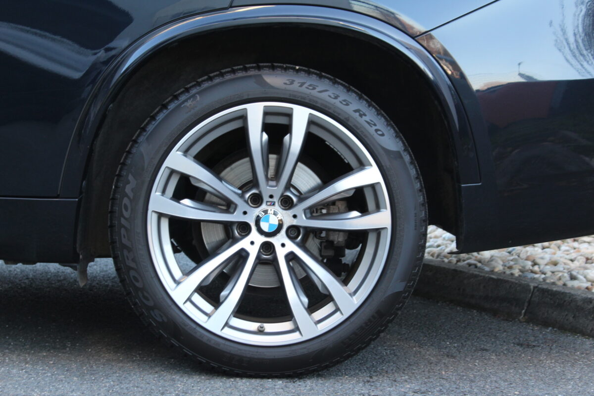 Fotografie vozu - klik pro zvětšení